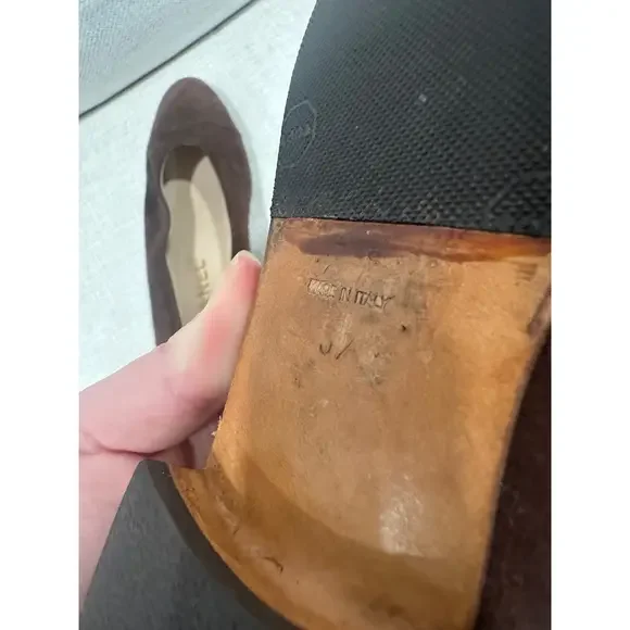 Chanel Brown Suede Flats - Picture 7 of 8